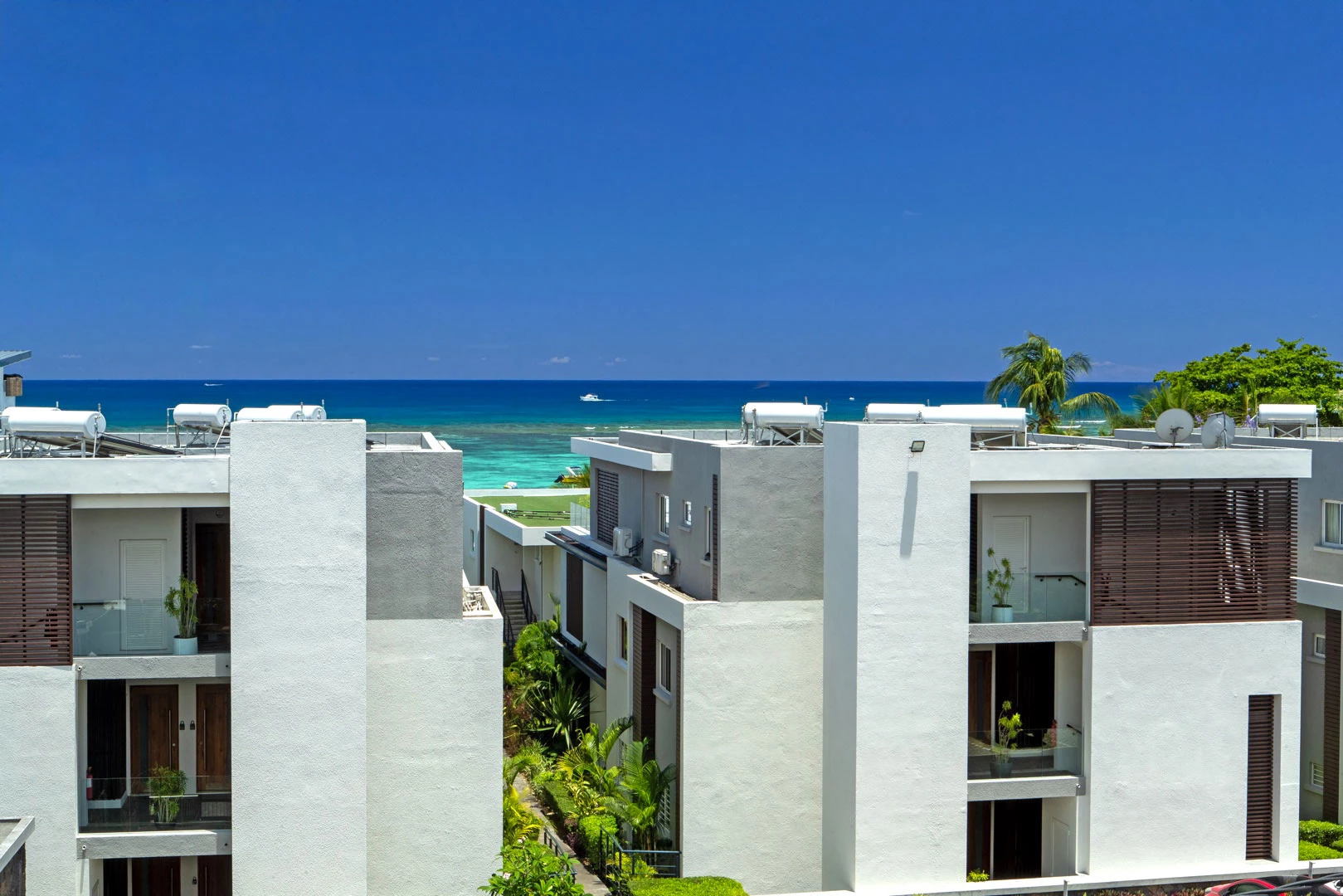 Residence Potosi in Trou aux Biches with Indian Ocean views from the apartments