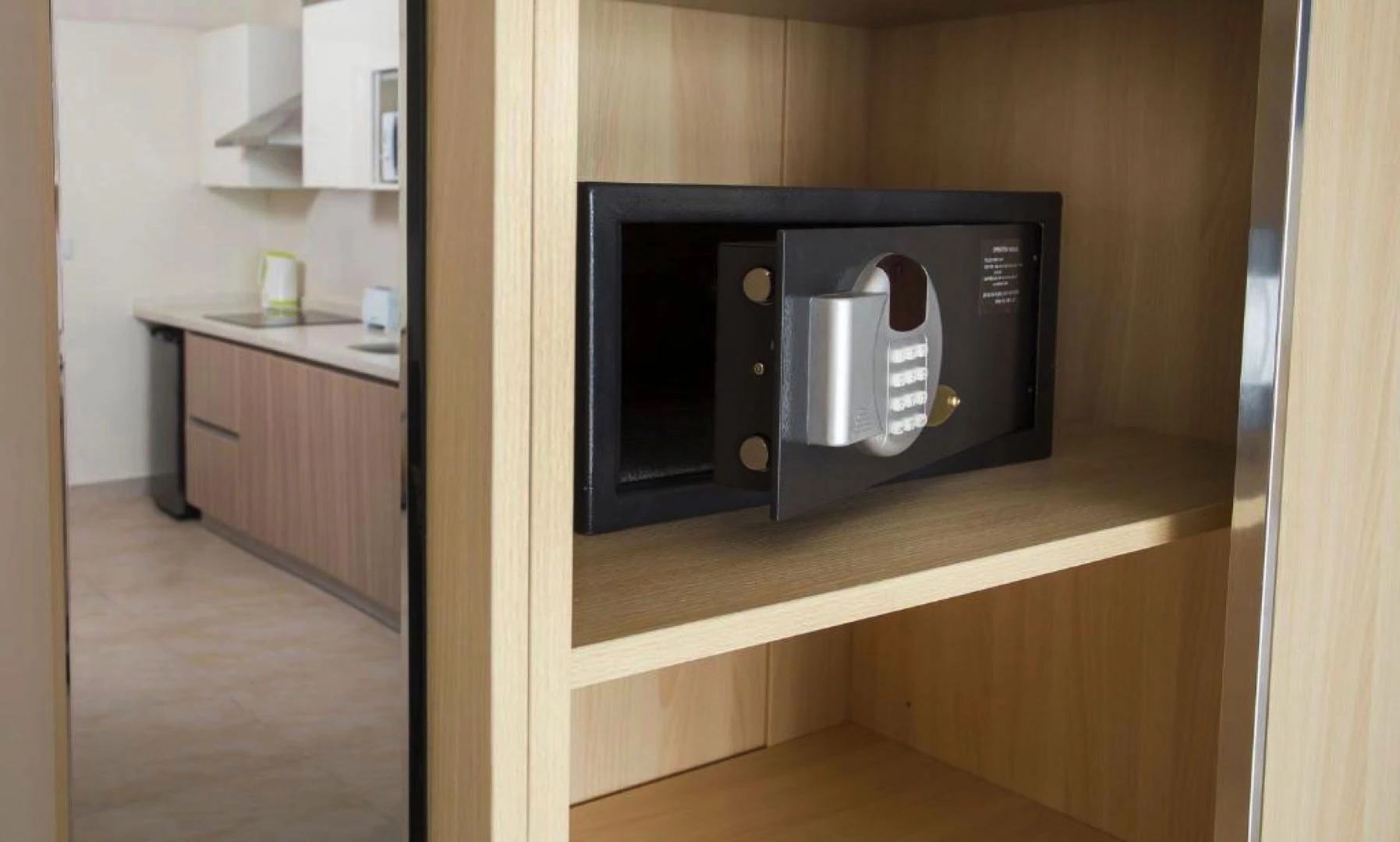 safety-box-1-potosi-double.webp